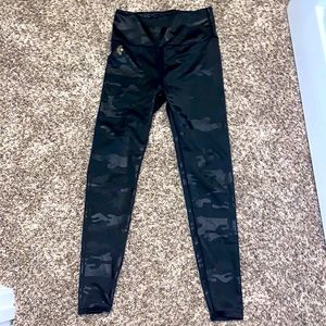 Medium CitrineGlow Gym Leggings